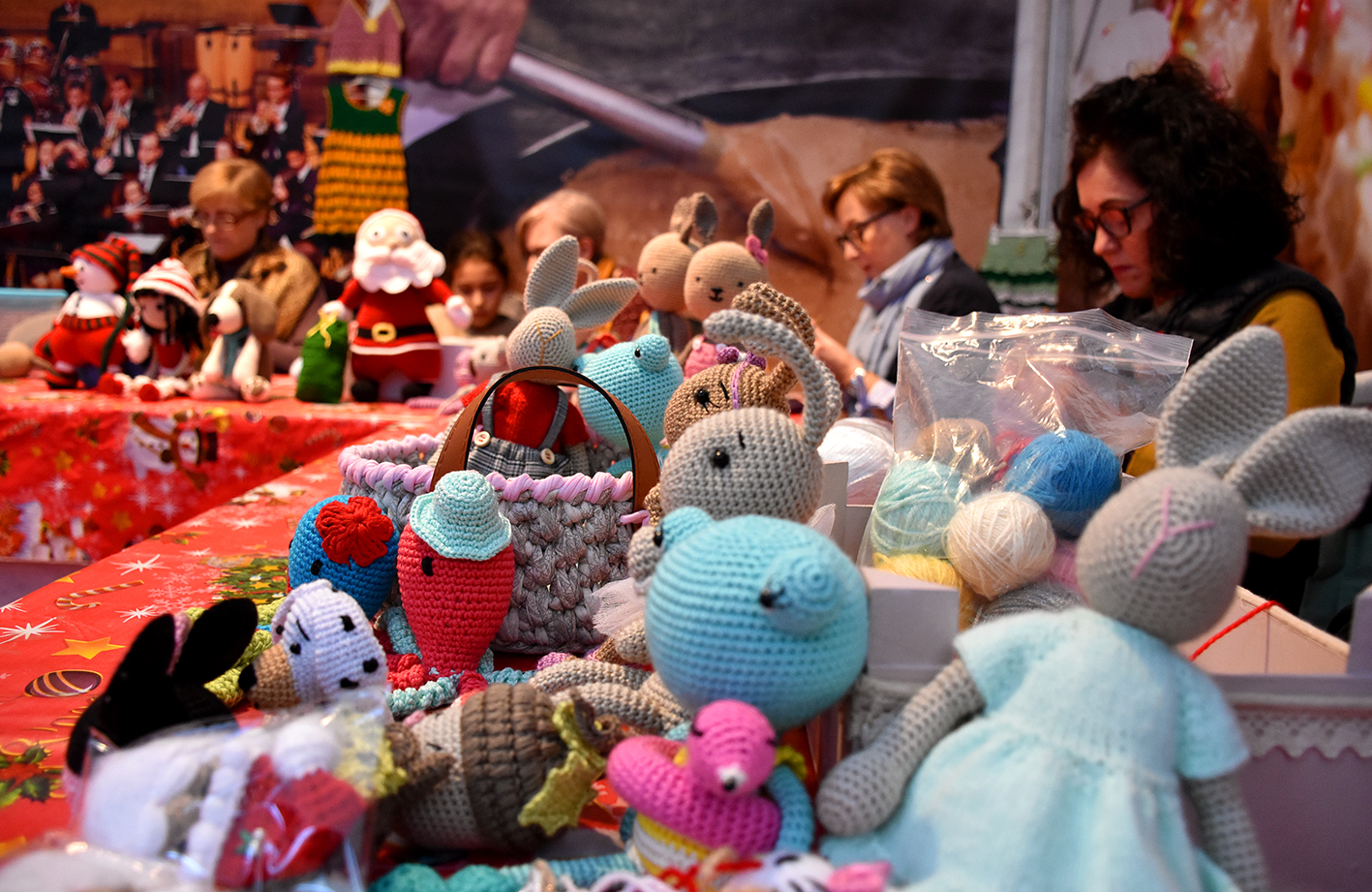 Casetas de artesanía en una Feria de Navidad de Jijona anterior