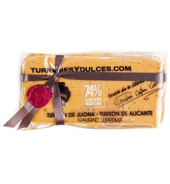 Turrón de Jijona de calidad suprema 74% almendra marcona española